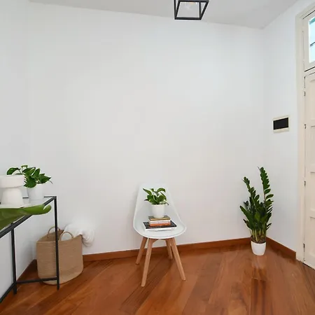 Iflat Casa Viscuttara 公寓