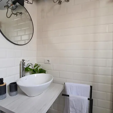 Iflat Casa Viscuttara * 巴勒莫